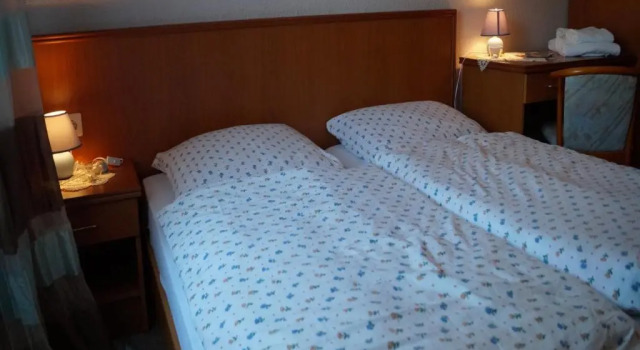 Landhotel Wilhelm Busch, Boek Hotel Hotels in Dassel met parkeren, Parkeren