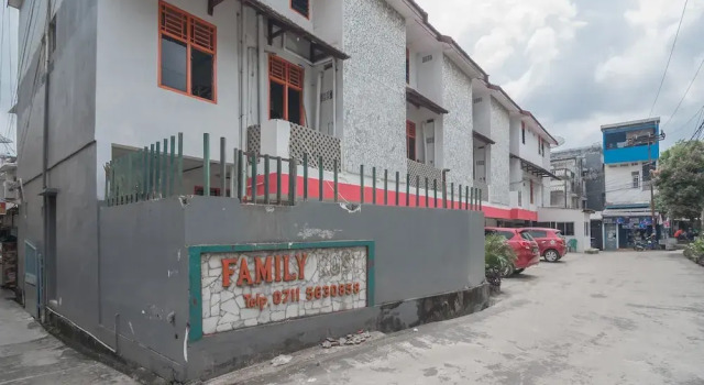 RedDoorz Near Trans Studio Mini Palembang
