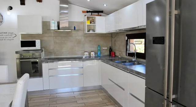 Villa Giselda With Private Pool and Outdoor Whirpool