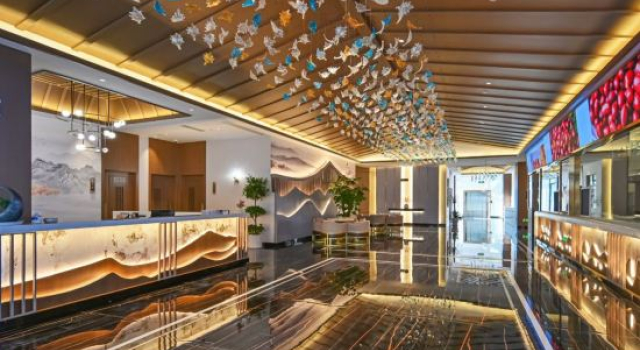 Vienna International Hotel (Qujing Luliang Tongle Plaza), Boek Hotel Luliang Yunnan