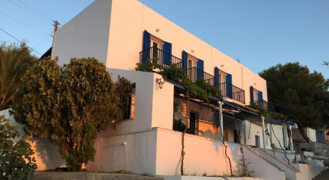 Loukia Studios & Suites, Prenota Hotel Ano Syros Syros