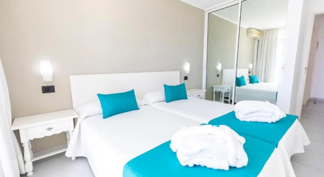 Семейный номер Standard BLUESEA Lagos de Cesar