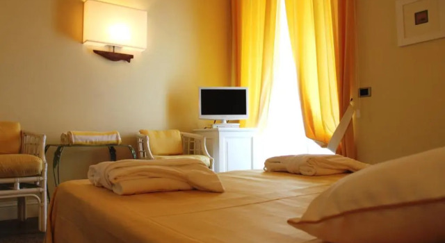 Двухместный номер Standard с видом на море Hotel Helvetia
