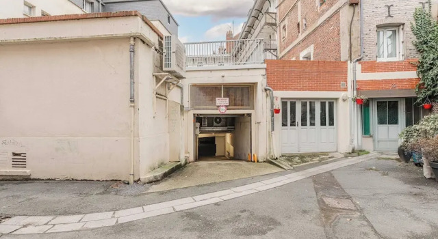 Modern Apartment With Terrace Trouville