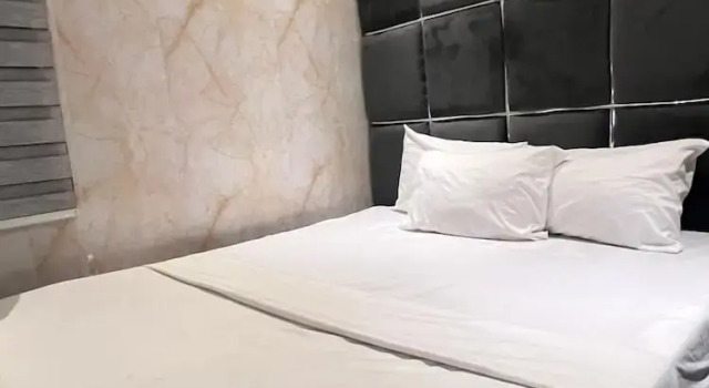 Camera Standard Clazz Hotel