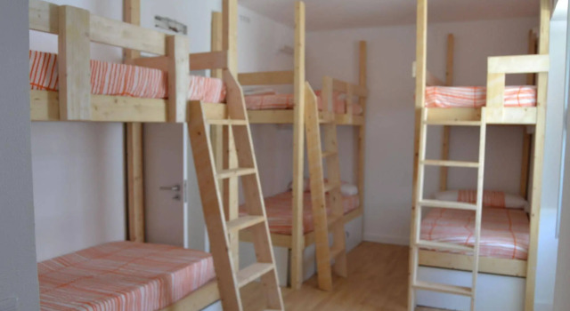 The Sun Hostel, Book Hostel / Vandrerhjem Hostels i Sotavento, Hostel / Vandrerhjem