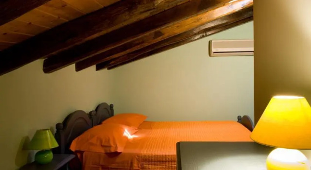 Casa Vacanze Cirneco Delletna, Buchen Sie Ferienwohnung Hotels in Sizilien mit Parkplatz, Parkplätze