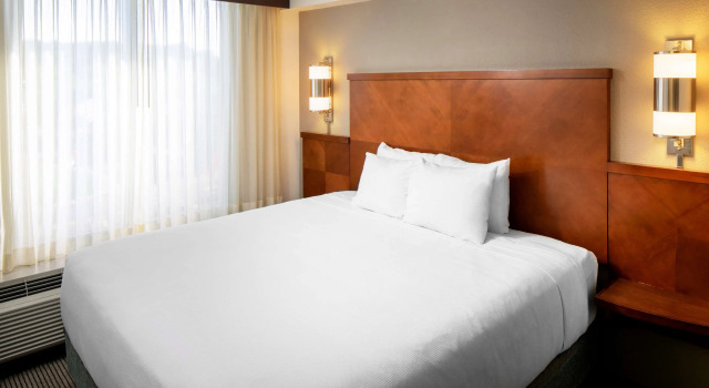 Двухместный номер High Floor Hyatt Place Charlotte Arrowood