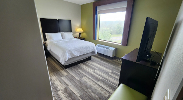 Holiday Inn Express and Suites Heber Springs, Varaa Hotelli  