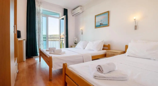 Четырёхместный номер Standard с видом на море Motel Jadranka