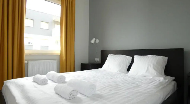 RentPlanet - Apartament Brneńska, Buchen Sie Ferienwohnung Posen Großpolen