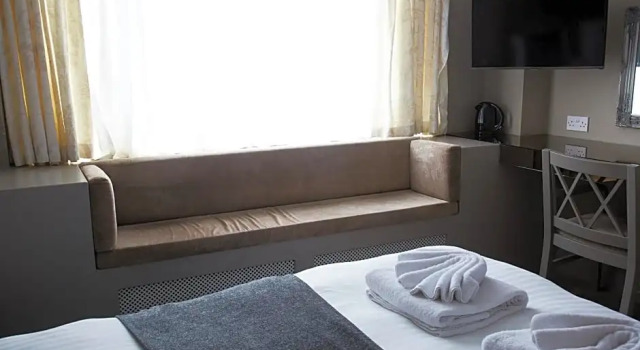 Номер Luxury The Orwell Hotel