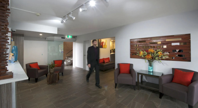 Peninsula Nelson Bay Motel and Serviced Apartments, Забронировать Апартаменты/квартира Отели в центре Шол-Бей с завтраком, отели в центре Шол-Бей с завтраком