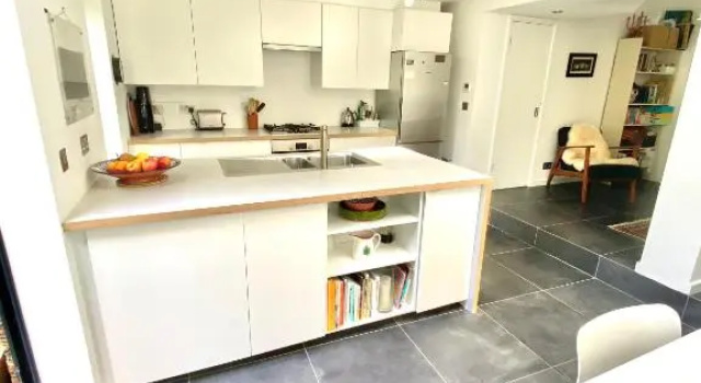 Stunning apartment with garden in the heart of Hackney, East London, Varaa Huoneisto Asunnot kohteessa Merseyside, Huoneisto