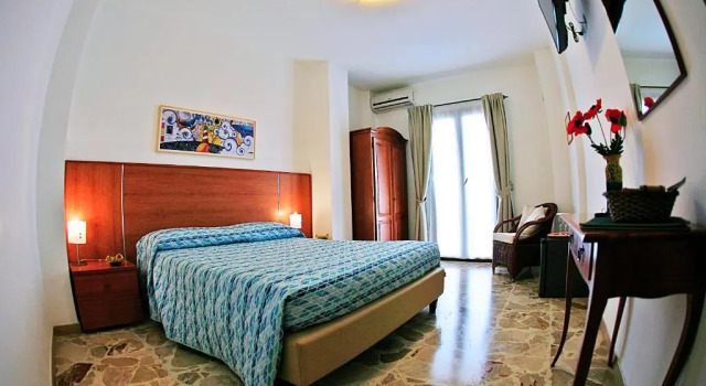 B&B La Veduta, Varaa Bed and Breakfast Scilla Calabria