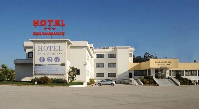 Hotel Monte Rio Aguieira, Забронировать Отель Отели Мортагуа с парковкой, Парковка