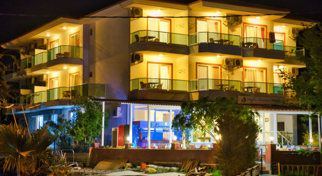 Defne Lori̇na Buti̇k Hotel, Rezervovat Hotel Hotely v Mugla s parkováním, Parkování