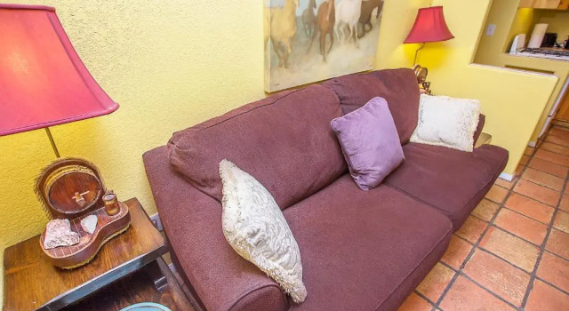 Двухместный люкс с видом на бассейн My Place Suites