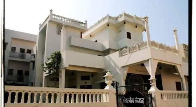 Chandra Niwas- home-stay, Забронировать Отель Отели штата Раджастхана с парковкой, Парковка