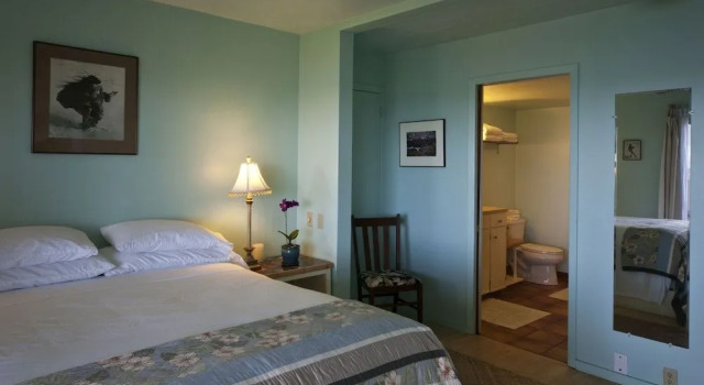 Hale Kai Hawaii Bed & Breakfast, Забронировать Отель Хило Hawaii Volcano National Park