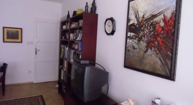 A Local Experience in Prague, Book Vacation Home Villas in Prague, Villa