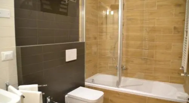 B&B DellOrso - Affittacamere - Guest house, Забронировать Отель Отели Болоньи с парковкой, рядом с Башня Гарисенда, Парковка