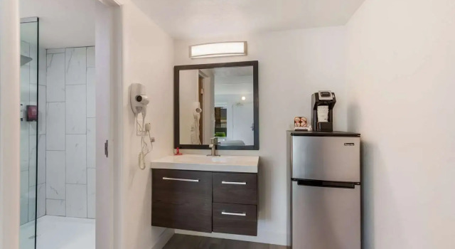 SureStay Plus Hotel by Best Western Scottsdale North