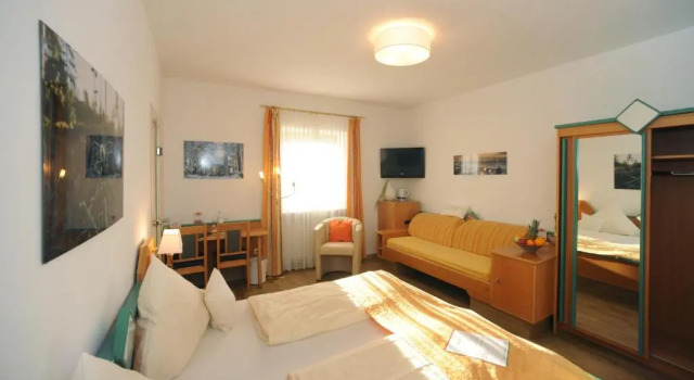 Номер Comfort Hotel Rösslwirt