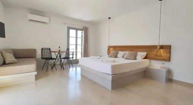 Полулюкс с видом на закат Proteas Hotel & Suites