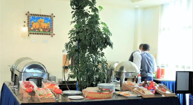 Номер Deluxe Blue Birds International Hotel