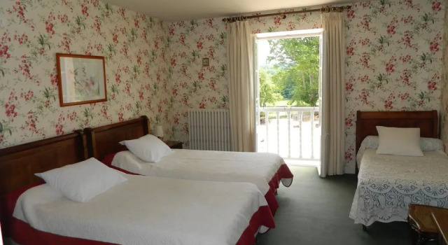 Château de Mavaleix, Book Hotel Hotels in Vergnelibert with a Pool, Swimming Pool