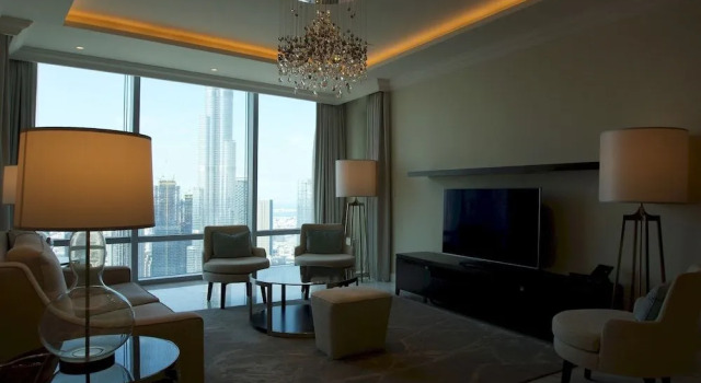 Ultimate Luxury & Views at the Fountains Dubai