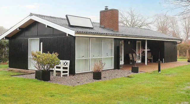 4 Star Holiday Home in Hals, Rezervovat Rekreační dům Hals 