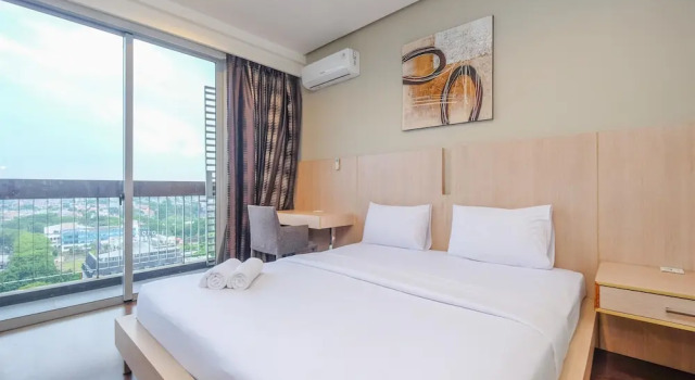 Апартаменты Exclusive And Comfy Studio Kemang Mansion Apartment