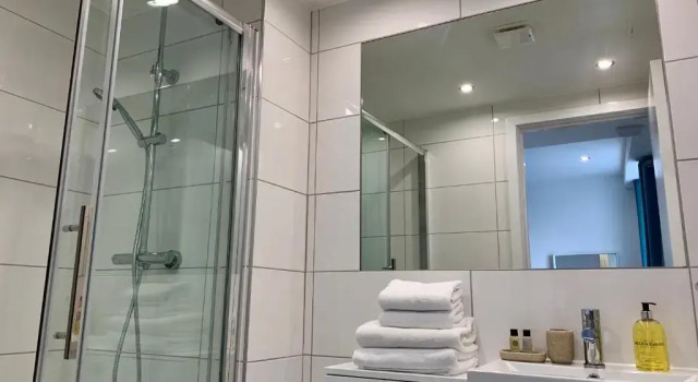 St Enoch Apartment, Забронировать Апартаменты/квартира Глазго Стратклайд, рядом с Подвесной мост Портленд-Стрит
