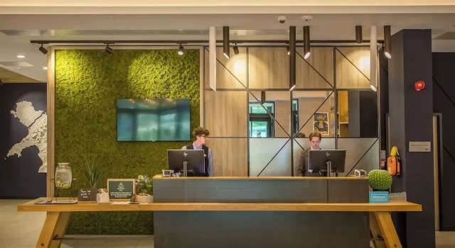 IXORA Hotel and Spa, Reservar Resort Llandyfriog Glamorgan