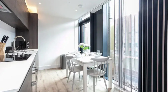 Spacious Two Bedroom Penthouse in MCR City Centre, Забронировать Апарт-отель Апарт-отели Манчестера, рядом с The Crystal Maze LIVE Experience, Апарт-отель