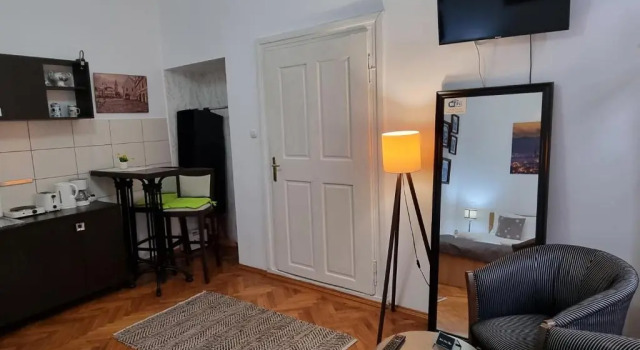 Студия Studio Piața Mare