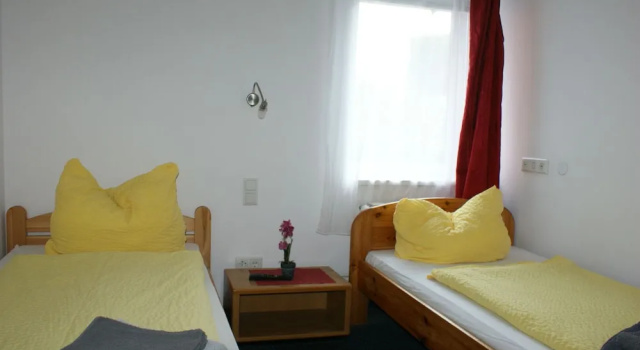 Апартаменты Hotel Forsthaus