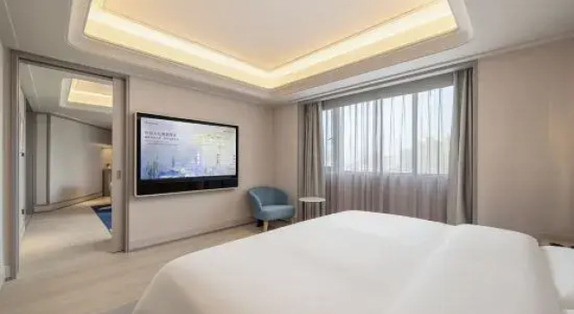 Люкс Luoyang Nanchang Road  Mercure Hotel