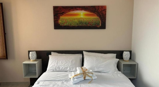 Kalgheros, Book Apartment Hotels in Sicily with Parking, Parking