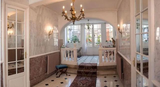 Le Montant au Palais, Boek Hotel Hotels in Franche-Comte met ontbijt, Ontbijt