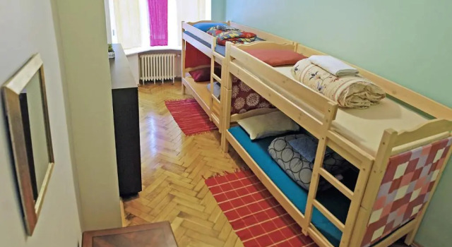 Кровать в общем номере The Monks Bunk Kaunas