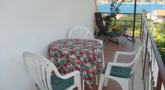 Апартаменты Green Paradise With Magnificent View