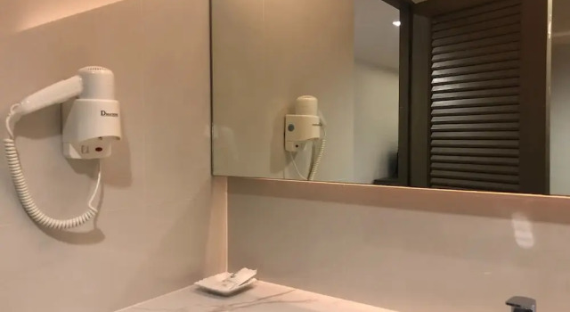 Двухместный номер Deluxe с балконом Lee Garden Bangkok