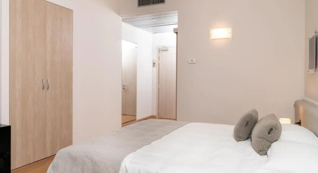 Young Double room Helios Hotel Monza
