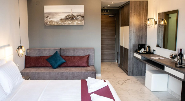 Трёхместный номер Deluxe Lagaria Hotel