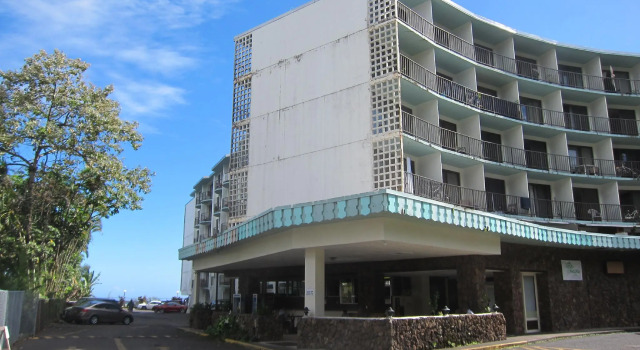 Hilo Bay Hotel