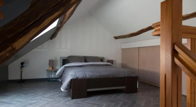 Duplex de charmes n°1 Auxerre., Забронировать Отель Отели Осер с парковкой, рядом с Музей Леблан-Дювернуа, Парковка