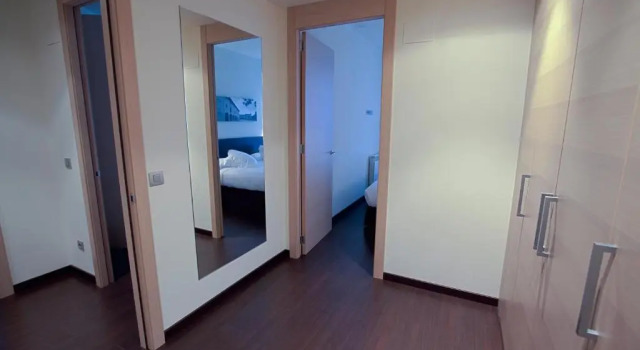 Triple room Hotel Jardines de Uleta Suites